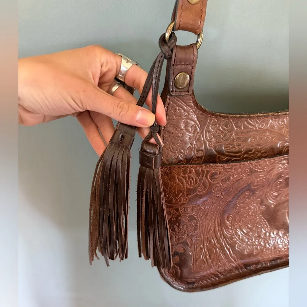 Patricia Nash Tooling Italian Leather Crossbody saddle bag purse - Picture 8 of 13